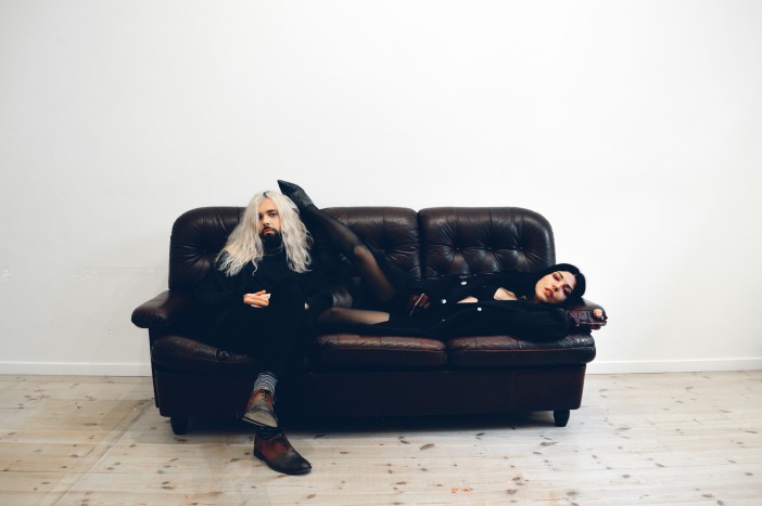 flora-cash-press-photo-series-1-a-2017